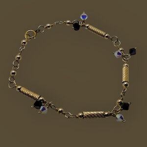 90s Vintage Elegant Gold Tone and Black Beaded Bracelet